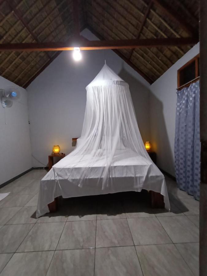 Hotel Cassabonelly Maumere Esterno foto