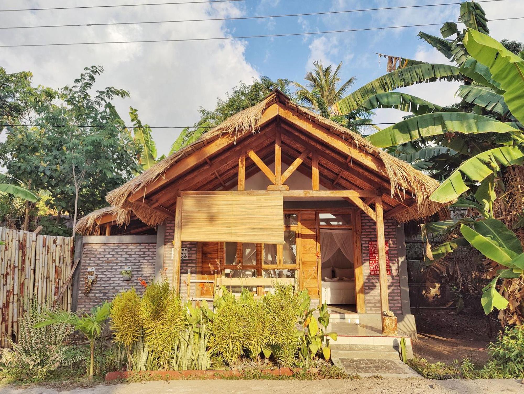 Hotel Cassabonelly Maumere Camera foto